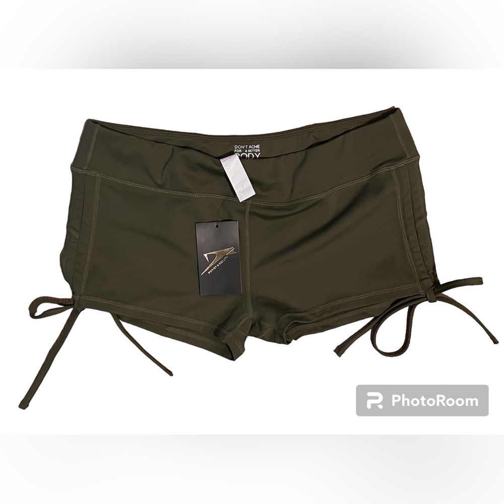 ⭐️NWT Workout Shorts